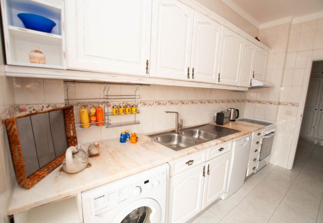 Apartamento em Albufeira - Apt. Waves OCV - Oura  Apartamento em Albufeira - Apt. Waves OCV - Oura
