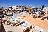 Apartamento em Albufeira - Waves Elegante T2 em Albufeira Piscina e Terraço – A Pé da Praia & Strip