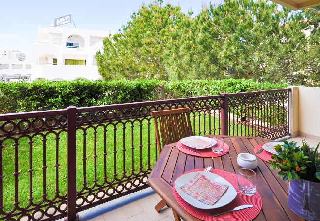 Apartamento em Albufeira - Apt. Bogart OCV - Oura Albufeira Apartamento em Albufeira - Apt. Bogart OCV - Oura Albufeira