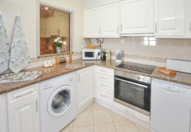 Apartamento em Albufeira - Apt. Bogart OCV - Oura Albufeira Apartamento em Albufeira - Apt. Bogart OCV - Oura Albufeira