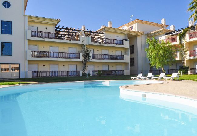 Apartamento em Albufeira - Apt. Bogart OCV - Oura Albufeira Apartamento em Albufeira - Apt. Bogart OCV - Oura Albufeira