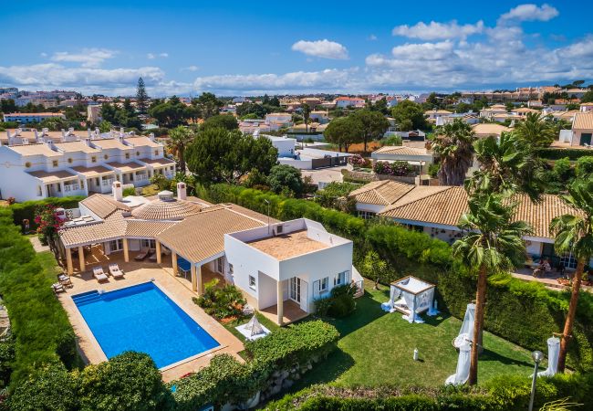 Villa em Albufeira - Villa Dome OCV - Piscina Privada Aquecida