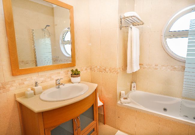 Apartamento em Albufeira - Apt. Figo OCV - Vista Mar Apartamento em Albufeira - Apt. Figo OCV - Vista Mar