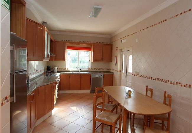 Villa em Guia - Villa Grade OCV - Perto Zoomarine Villa em Guia - Villa Grade OCV - Perto Zoomarine