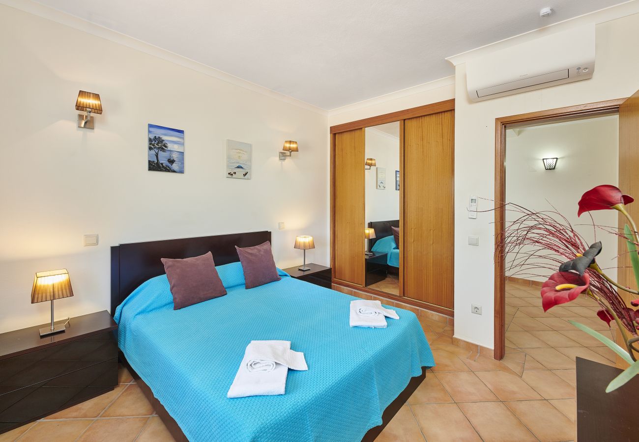 Villa em Guia - Villa Grade OCV - Perto Zoomarine