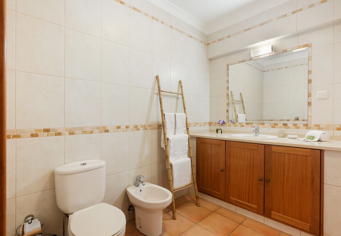 Villa em Albufeira - NEW! Vila Grade | Private Villa with Pool | Family-Friendly Retreat near Albufeira