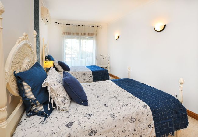 Apartamento em Galé - Apt. Galé Mar OCV - Vista Mar Apartamento em Galé - Apt. Galé Mar OCV - Vista Mar