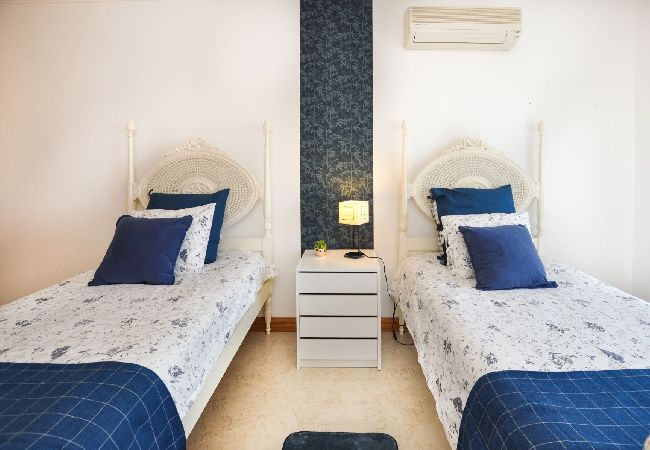 Apartamento em Galé - Apt. Galé Mar OCV - Vista Mar Apartamento em Galé - Apt. Galé Mar OCV - Vista Mar