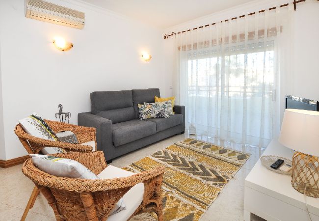 Apartamento em Galé - Apt. Galé Mar OCV - Vista Mar Apartamento em Galé - Apt. Galé Mar OCV - Vista Mar