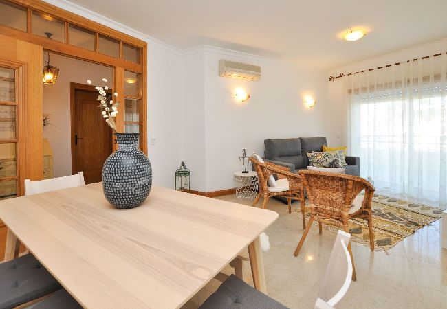 Apartamento em Galé - Apt. Galé Mar OCV - Vista Mar Apartamento em Galé - Apt. Galé Mar OCV - Vista Mar