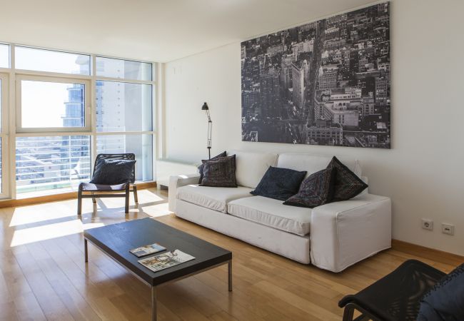 Apartamento em Lisboa - RENT4REST LISBON PARQUE DAS NAÇÕES 17TH FLOOR RIVER VIEW Apartamento em Lisboa - RENT4REST LISBON PARQUE DAS NAÇÕES 17TH FLOOR RIVER VIEW