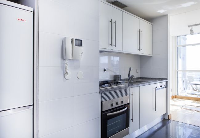 Apartamento em Lisboa - RENT4REST LISBON PARQUE DAS NAÇÕES 17TH FLOOR RIVER VIEW Apartamento em Lisboa - RENT4REST LISBON PARQUE DAS NAÇÕES 17TH FLOOR RIVER VIEW