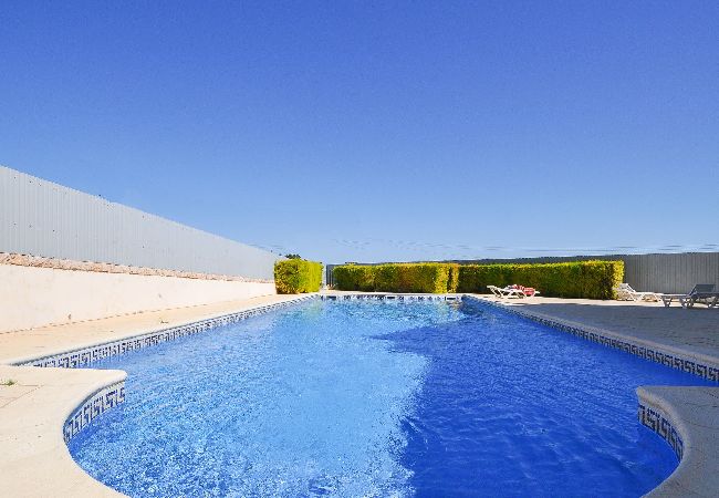 Villa em Albufeira - Moradia Branqueira OCV - 10min Praia Villa em Albufeira - Moradia Branqueira OCV - 10min Praia