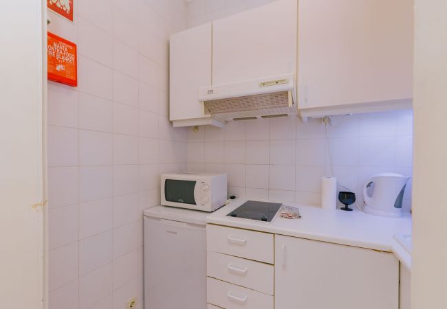 Estúdio em Estoril - RENT4REST ESTORIL BEACHFRONT APARTMENT - STUDIO Estúdio em Estoril - RENT4REST ESTORIL BEACHFRONT APARTMENT - STUDIO