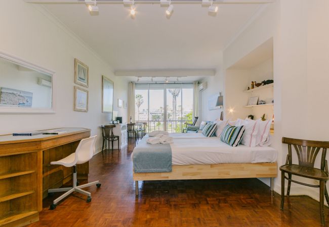 Estúdio em Estoril - RENT4REST ESTORIL BEACHFRONT APARTMENT - STUDIO Estúdio em Estoril - RENT4REST ESTORIL BEACHFRONT APARTMENT - STUDIO