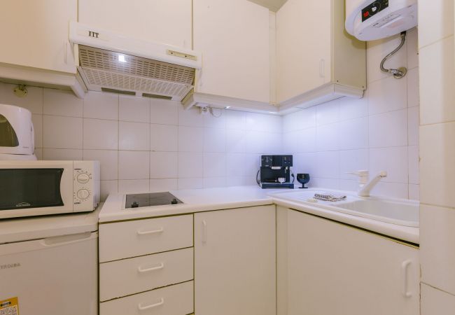 Estúdio em Estoril - RENT4REST ESTORIL BEACHFRONT APARTMENT - STUDIO Estúdio em Estoril - RENT4REST ESTORIL BEACHFRONT APARTMENT - STUDIO