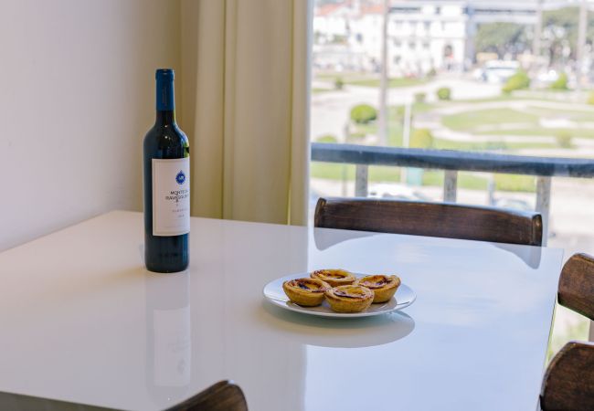 Estúdio em Estoril - RENT4REST ESTORIL BEACHFRONT APARTMENT - STUDIO Estúdio em Estoril - RENT4REST ESTORIL BEACHFRONT APARTMENT - STUDIO