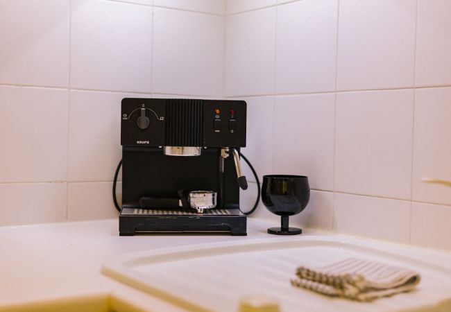 Estúdio em Estoril - RENT4REST ESTORIL BEACHFRONT APARTMENT - STUDIO Estúdio em Estoril - RENT4REST ESTORIL BEACHFRONT APARTMENT - STUDIO