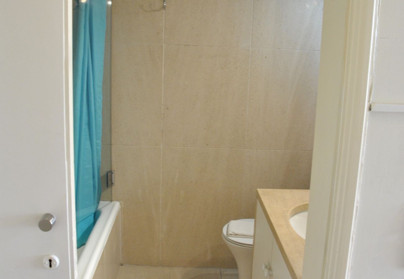 Estúdio em Estoril - RENT4REST ESTORIL BEACHFRONT APARTMENT - STUDIO