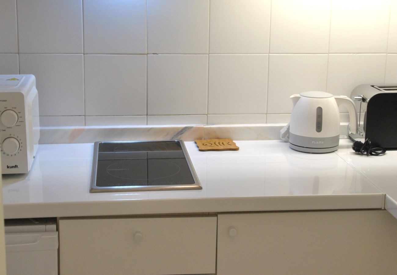 Estúdio em Estoril - RENT4REST ESTORIL BEACHFRONT APARTMENT - STUDIO