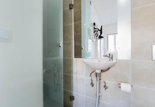 Estúdio em Lisboa - RENT4REST LISBON DOWNTOWN TINY STUDIO APARTMENT 2 Estúdio em Lisboa - RENT4REST LISBON DOWNTOWN TINY STUDIO APARTMENT 2