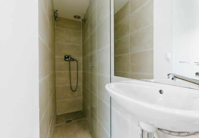 Estúdio em Lisboa - RENT4REST LISBON DOWNTOWN TINY STUDIO APARTMENT 2 Estúdio em Lisboa - RENT4REST LISBON DOWNTOWN TINY STUDIO APARTMENT 2