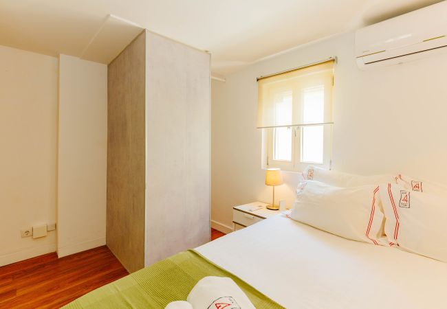 Apartamento em Lisboa - RENT4REST BAIRRO ALTO CHARMING 1 BEDROOM APARTMENT Apartamento em Lisboa - RENT4REST BAIRRO ALTO CHARMING 1 BEDROOM APARTMENT