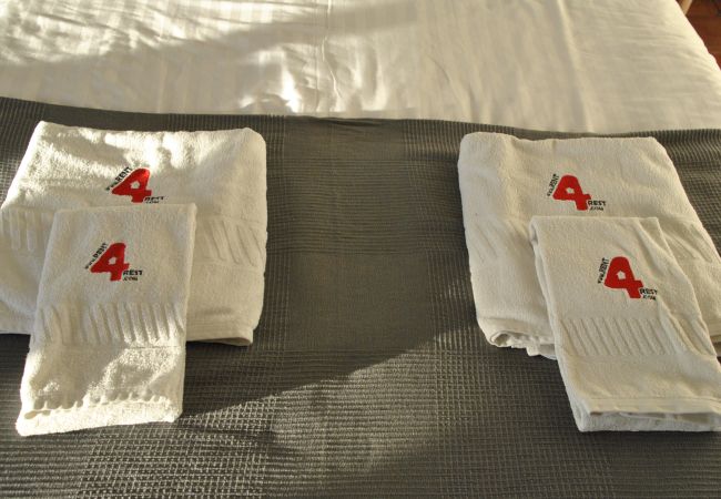 Estúdio em Sesimbra - RENT4REST SESIMBRA OCEAN VIEW STUDIO - DIRECT BEACH ACCESS Estúdio em Sesimbra - RENT4REST SESIMBRA OCEAN VIEW STUDIO - DIRECT BEACH ACCESS