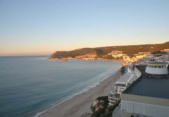 Estúdio em Sesimbra - RENT4REST SESIMBRA OCEAN VIEW STUDIO - DIRECT BEACH ACCESS Estúdio em Sesimbra - RENT4REST SESIMBRA OCEAN VIEW STUDIO - DIRECT BEACH ACCESS