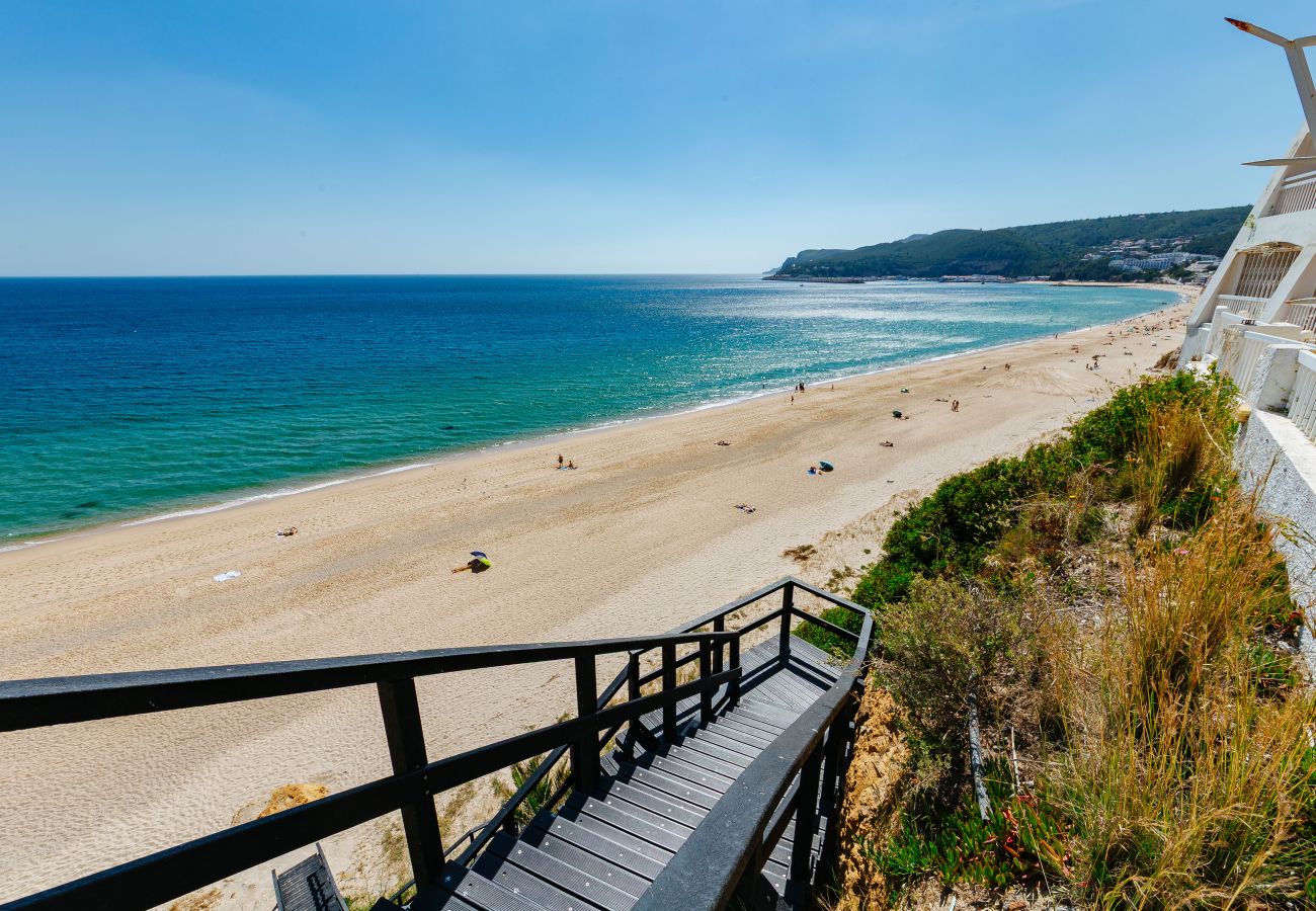 Estúdio em Sesimbra - RENT4REST SESIMBRA OCEAN VIEW STUDIO - DIRECT BEACH ACCESS