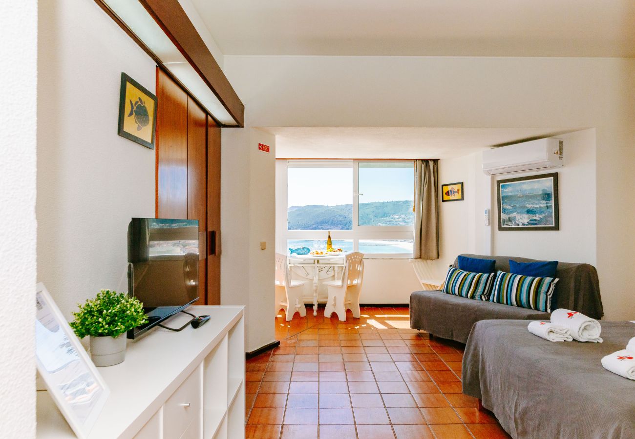 Estúdio em Sesimbra - RENT4REST SESIMBRA OCEAN VIEW STUDIO - DIRECT BEACH ACCESS