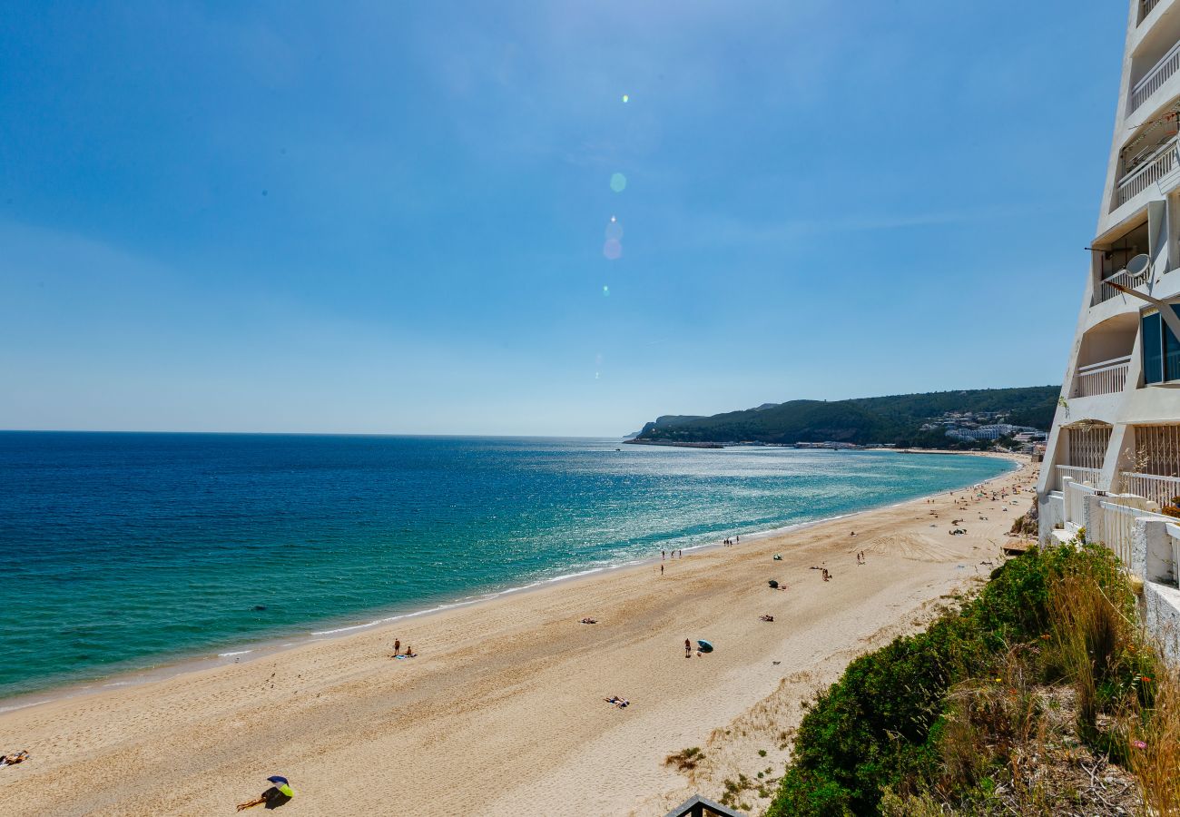 Estúdio em Sesimbra - RENT4REST SESIMBRA OCEAN VIEW STUDIO - DIRECT BEACH ACCESS