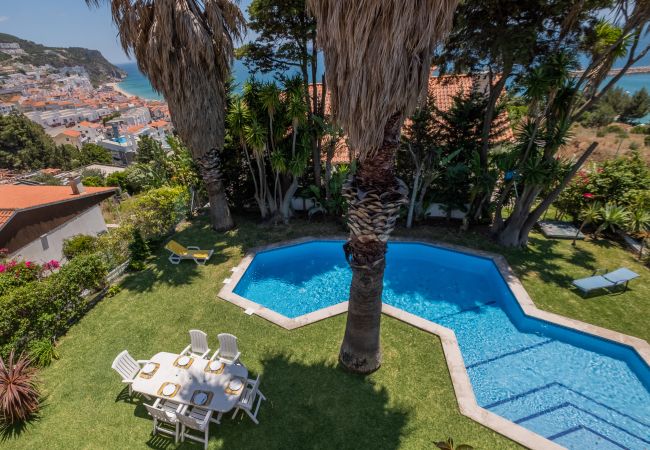 Casa em Sesimbra - RENT4REST SESIMBRA 4BDR OCEAN VIEW AND PRIVATE POOL VILLA