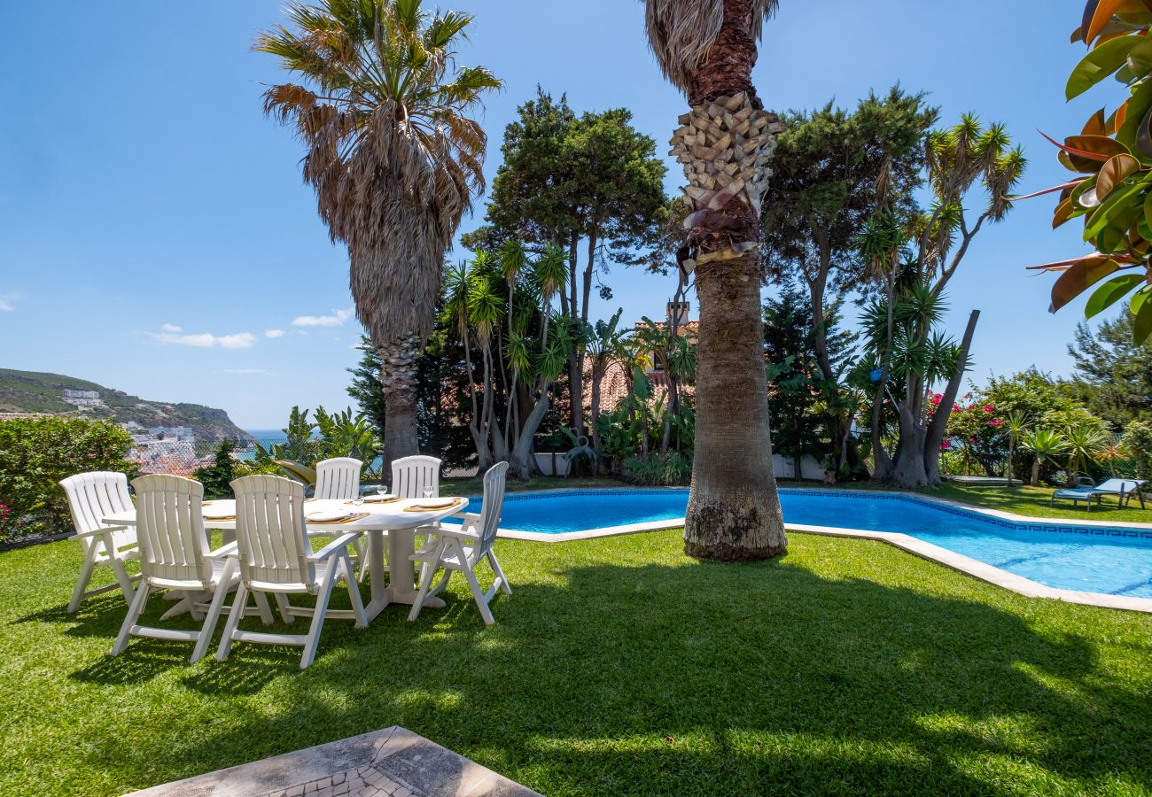Casa em Sesimbra - RENT4REST SESIMBRA 4BDR OCEAN VIEW AND PRIVATE POOL VILLA