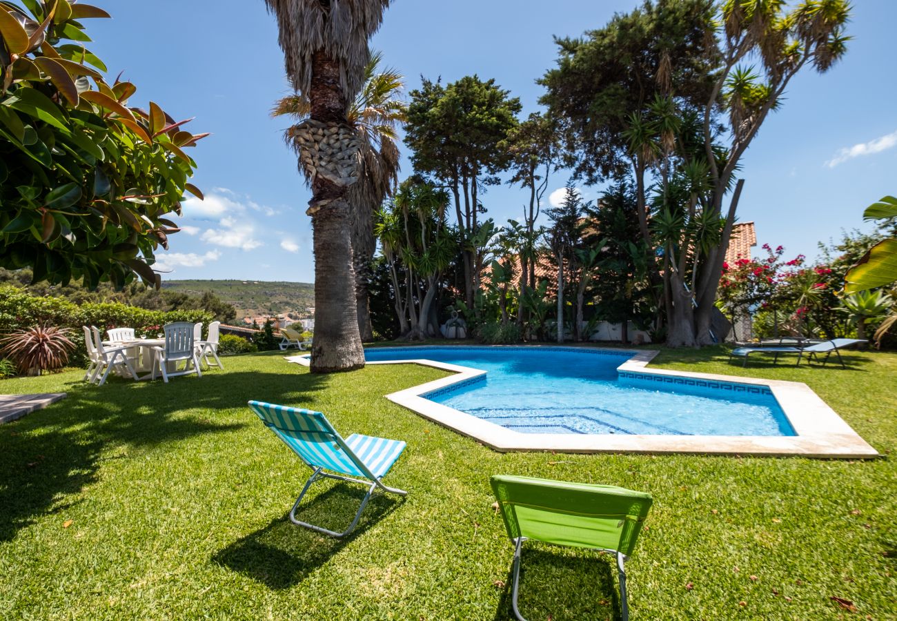 Casa em Sesimbra - RENT4REST SESIMBRA 4BDR OCEAN VIEW AND PRIVATE POOL VILLA