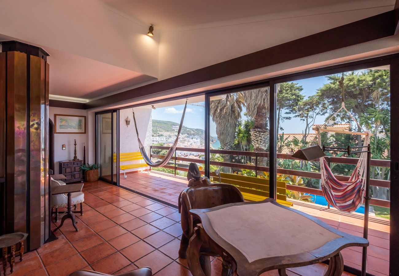 Casa em Sesimbra - RENT4REST SESIMBRA 4BDR OCEAN VIEW AND PRIVATE POOL VILLA