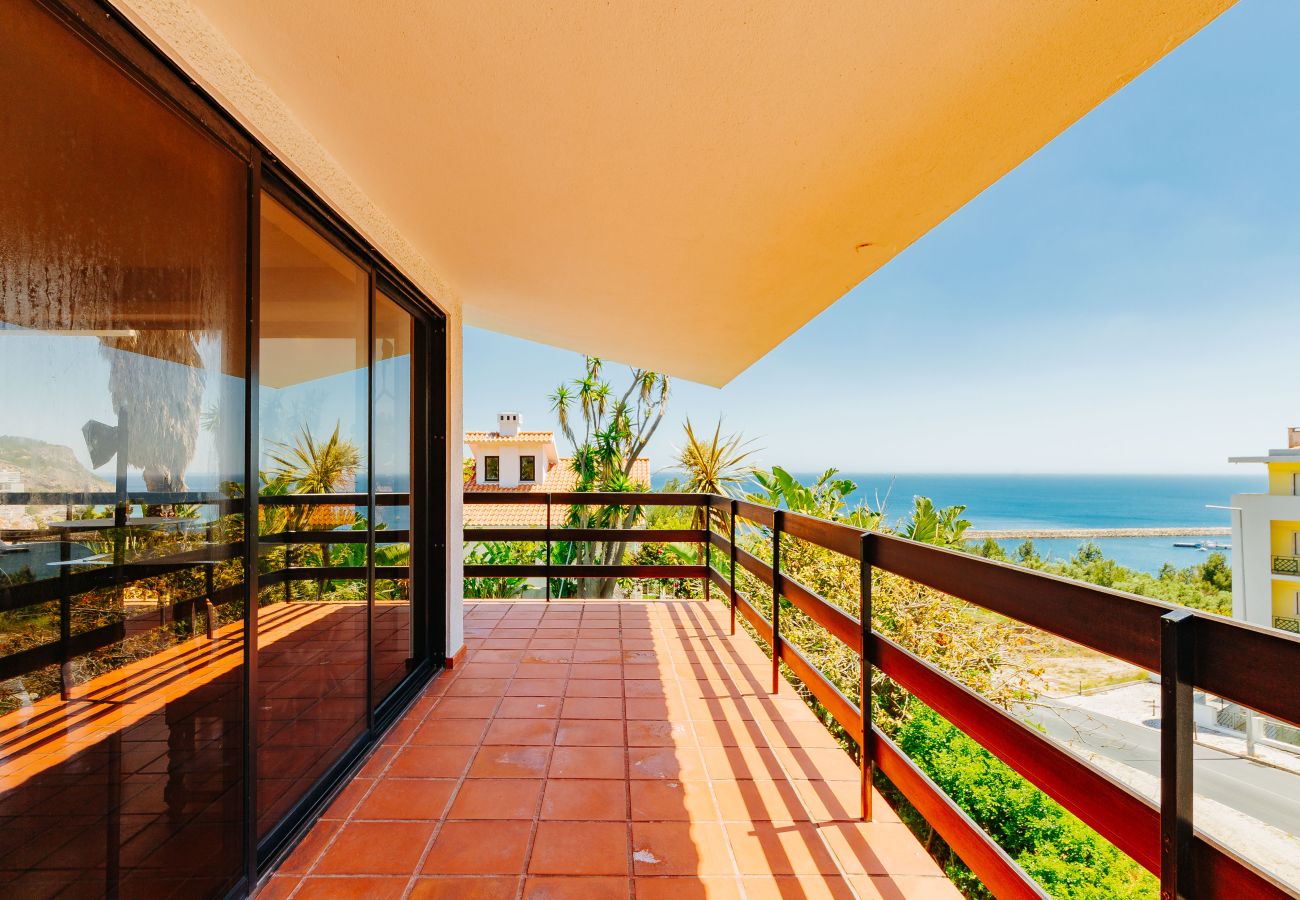 Casa em Sesimbra - RENT4REST SESIMBRA 4BDR OCEAN VIEW AND PRIVATE POOL VILLA
