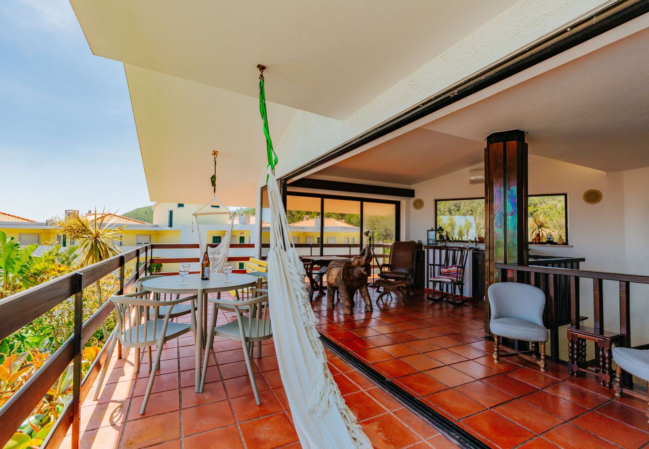 Casa em Sesimbra - RENT4REST SESIMBRA 4BDR OCEAN VIEW AND PRIVATE POOL VILLA