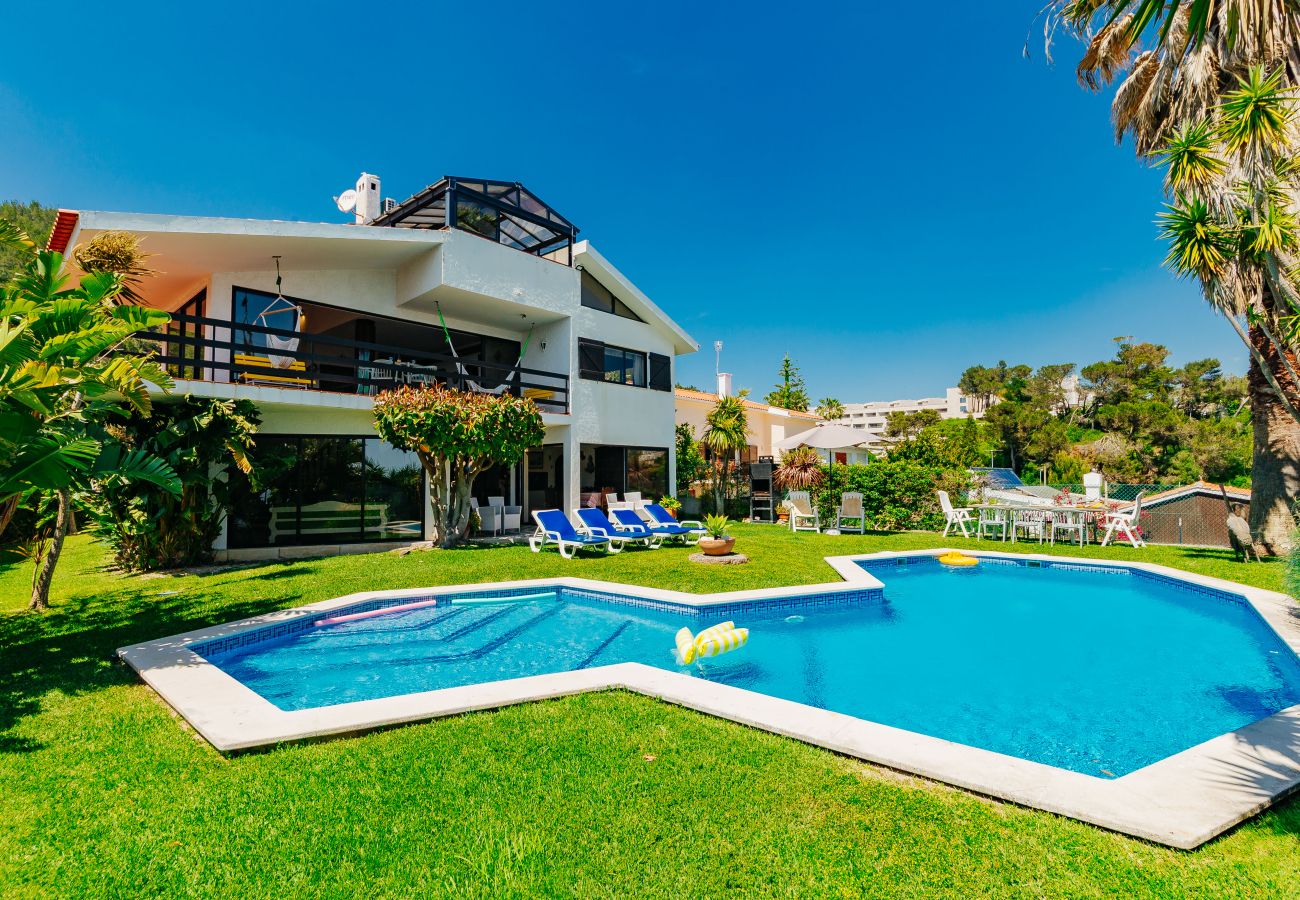 Casa em Sesimbra - RENT4REST SESIMBRA 4BDR OCEAN VIEW AND PRIVATE POOL VILLA