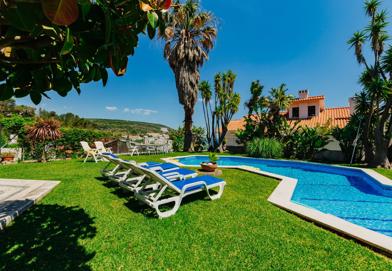 Casa em Sesimbra - RENT4REST SESIMBRA 4BDR OCEAN VIEW AND PRIVATE POOL VILLA