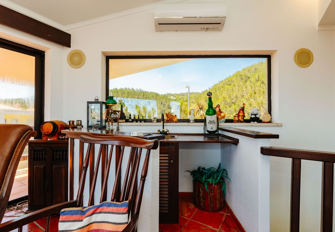 Casa em Sesimbra - RENT4REST SESIMBRA 4BDR OCEAN VIEW AND PRIVATE POOL VILLA