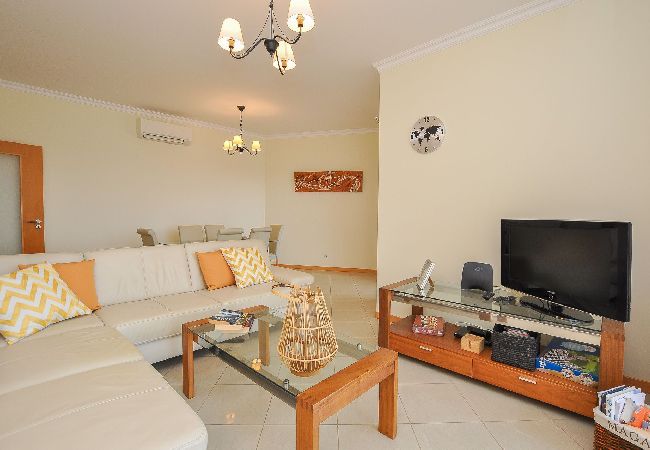 Apartamento em Albufeira - Apt. Amora OCV - Vista Mar Apartamento em Albufeira - Apt. Amora OCV - Vista Mar