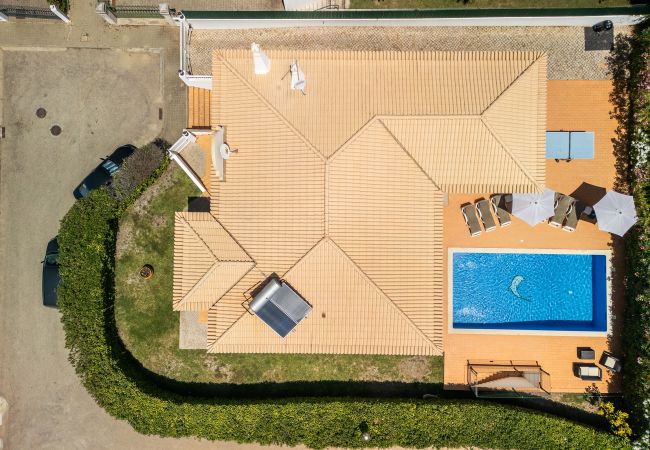 Villa em Albufeira - Villa Ericeira OCV - Piscina Privada ideal Crianças Villa em Albufeira - Villa Ericeira OCV - Piscina Privada ideal Crianças
