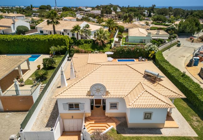 Villa em Albufeira - Villa Ericeira OCV - Piscina Privada ideal Crianças Villa em Albufeira - Villa Ericeira OCV - Piscina Privada ideal Crianças