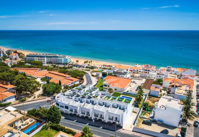 Villa em Albufeira - Villa Praia Mar OCV - 50m da Praia Villa em Albufeira - Villa Praia Mar OCV - 50m da Praia