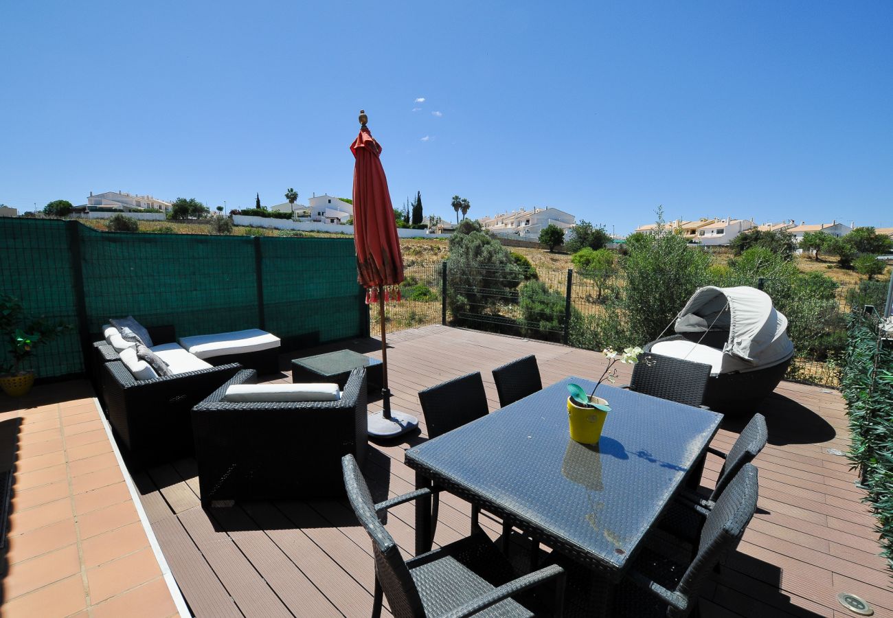 Villa em Albufeira - Evans Townhouse OCV - Piscina e Terraço