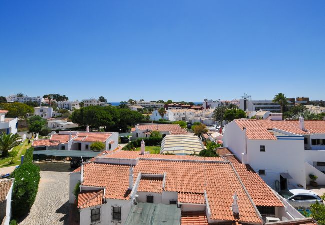 Apartamento em Albufeira - Apt. Oura Sea View OCV - Perto da Praia Oura Apartamento em Albufeira - Apt. Oura Sea View OCV - Perto da Praia Oura