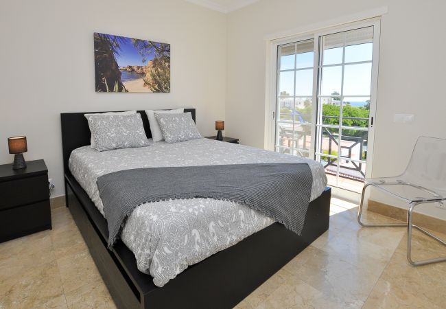 Apartamento em Albufeira - Apt. Oura Sea View OCV - Perto da Praia Oura Apartamento em Albufeira - Apt. Oura Sea View OCV - Perto da Praia Oura