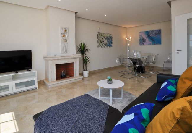 Apartamento em Albufeira - Apt. Oura Sea View OCV - Perto da Praia Oura Apartamento em Albufeira - Apt. Oura Sea View OCV - Perto da Praia Oura