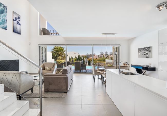 Villa em Albufeira - Design Villa OCV - Piscina Aquecida e jacuzzi Villa em Albufeira - Design Villa OCV - Piscina Aquecida e jacuzzi